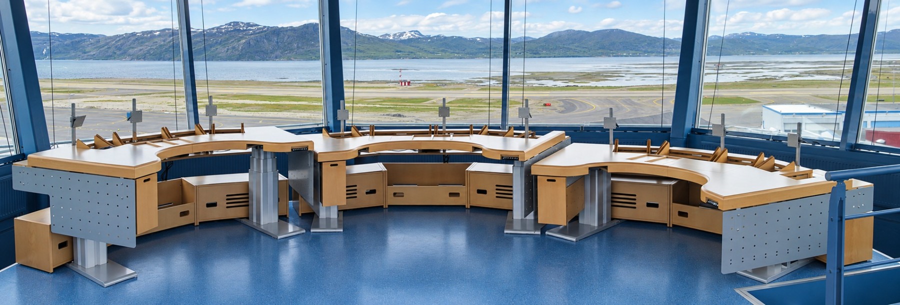 ErgoDesk Tower Consoles