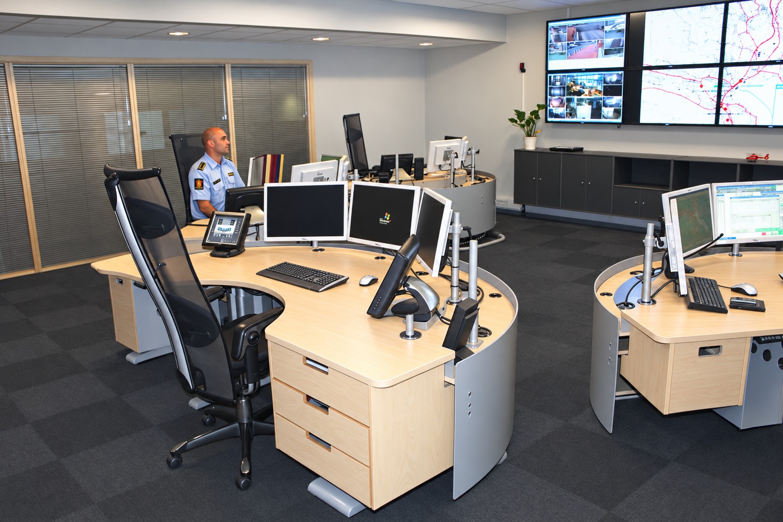 ErgoDesk Cockpit 2380
